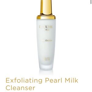 D'Or Skincare Exfoliating Pearl Milk Cleanser
